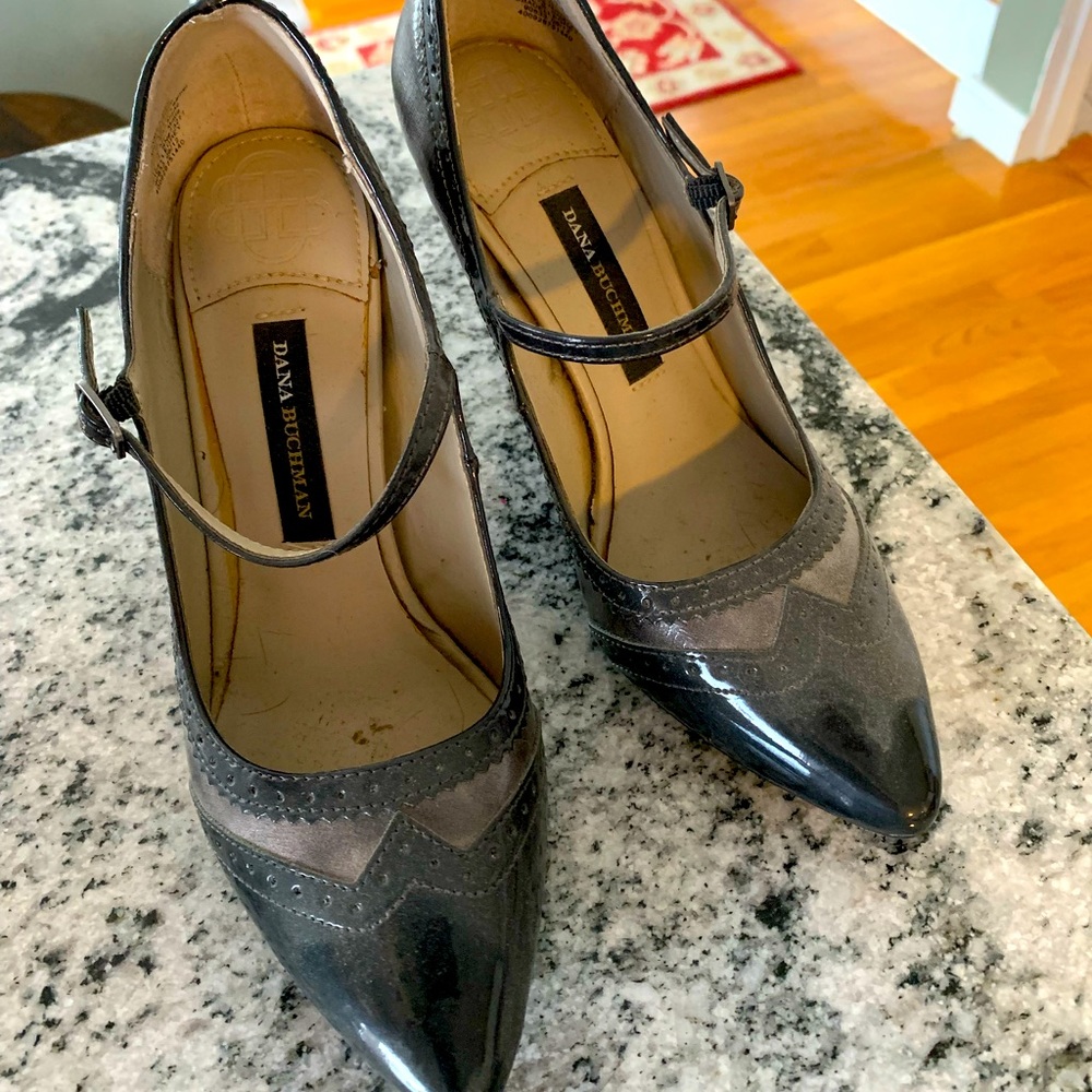 Dana Buchman heels